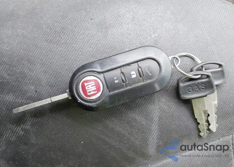 2012 Fiat 500 Pop z USA, uszkodzony, nr VIN 3C3CFFAR6CT183881